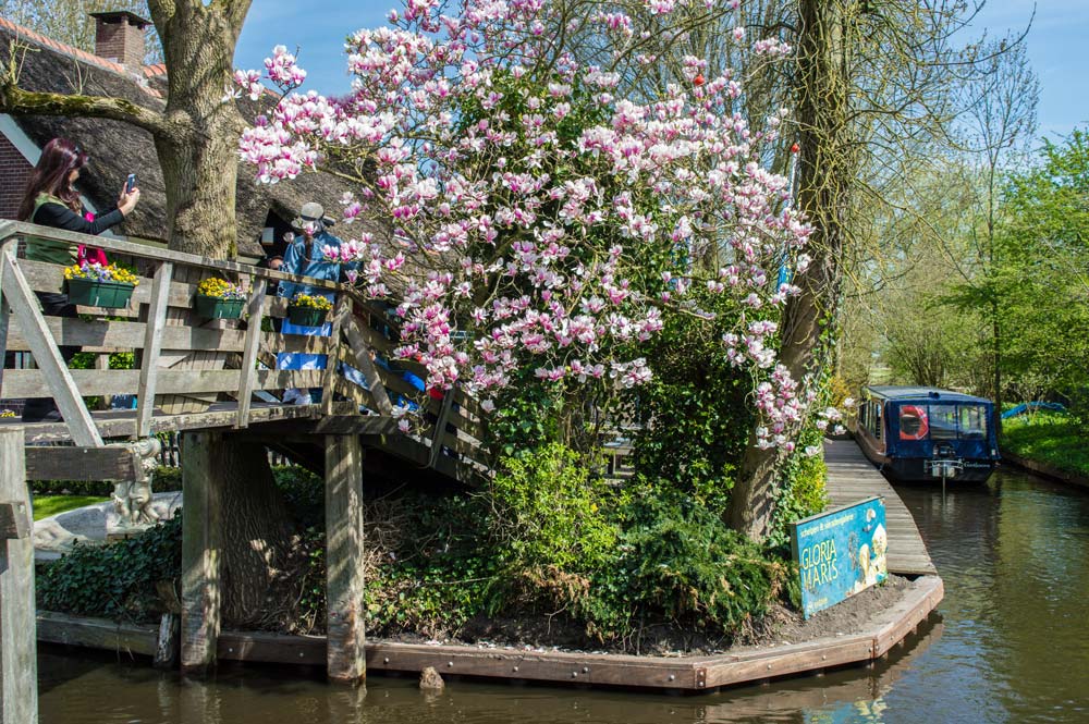 Giethoorn Venetië van het Noorden varen kanalen