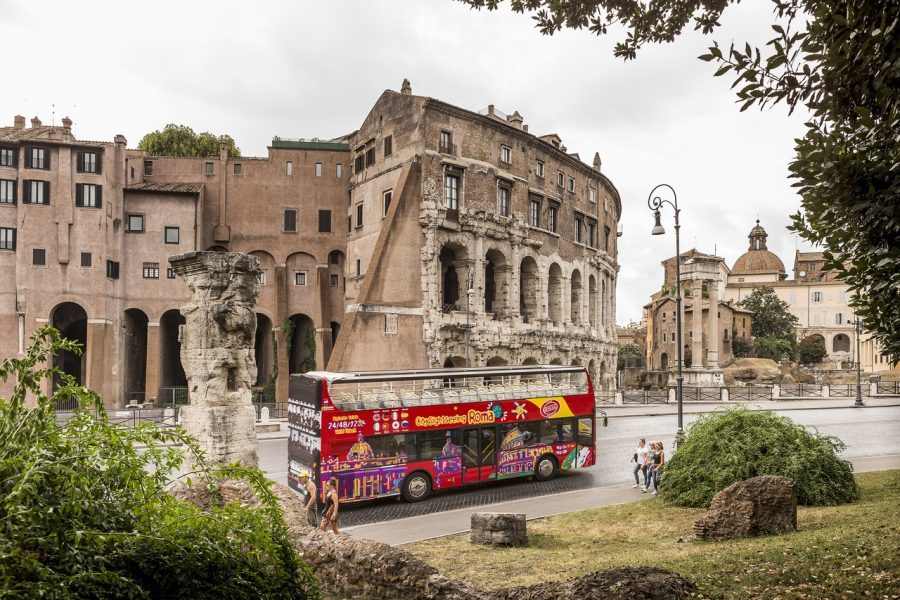 hop on hop off bus rome