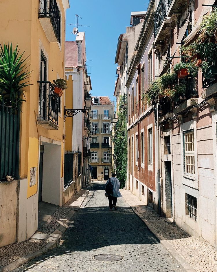 Coolest neighborhoods in Lisbon My Little Travel Stories