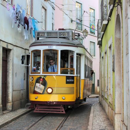 tram 28 lisbon